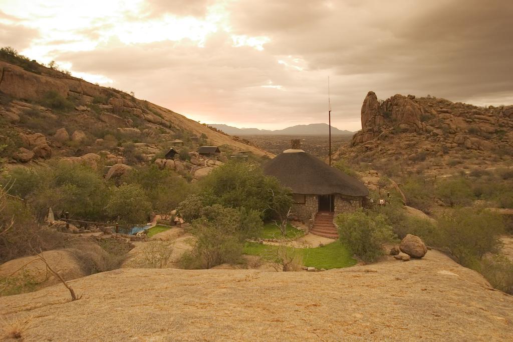 Erongo Wilderness Lodge Omaruru Εξωτερικό φωτογραφία